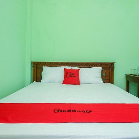 Reddoorz Syariah Near Monumen Jogja Kembali 호텔 Kejayan 외부 사진
