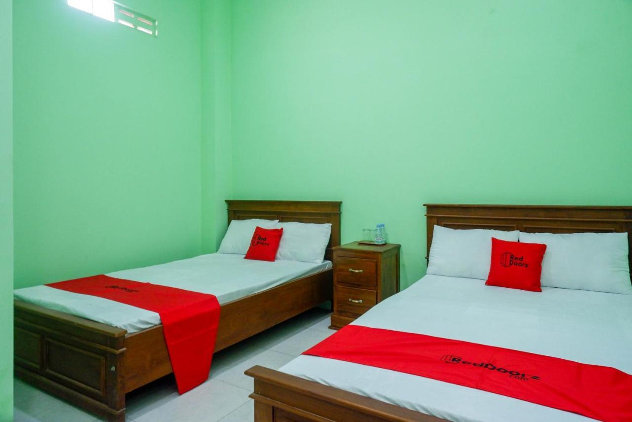 Reddoorz Syariah Near Monumen Jogja Kembali 호텔 Kejayan 외부 사진