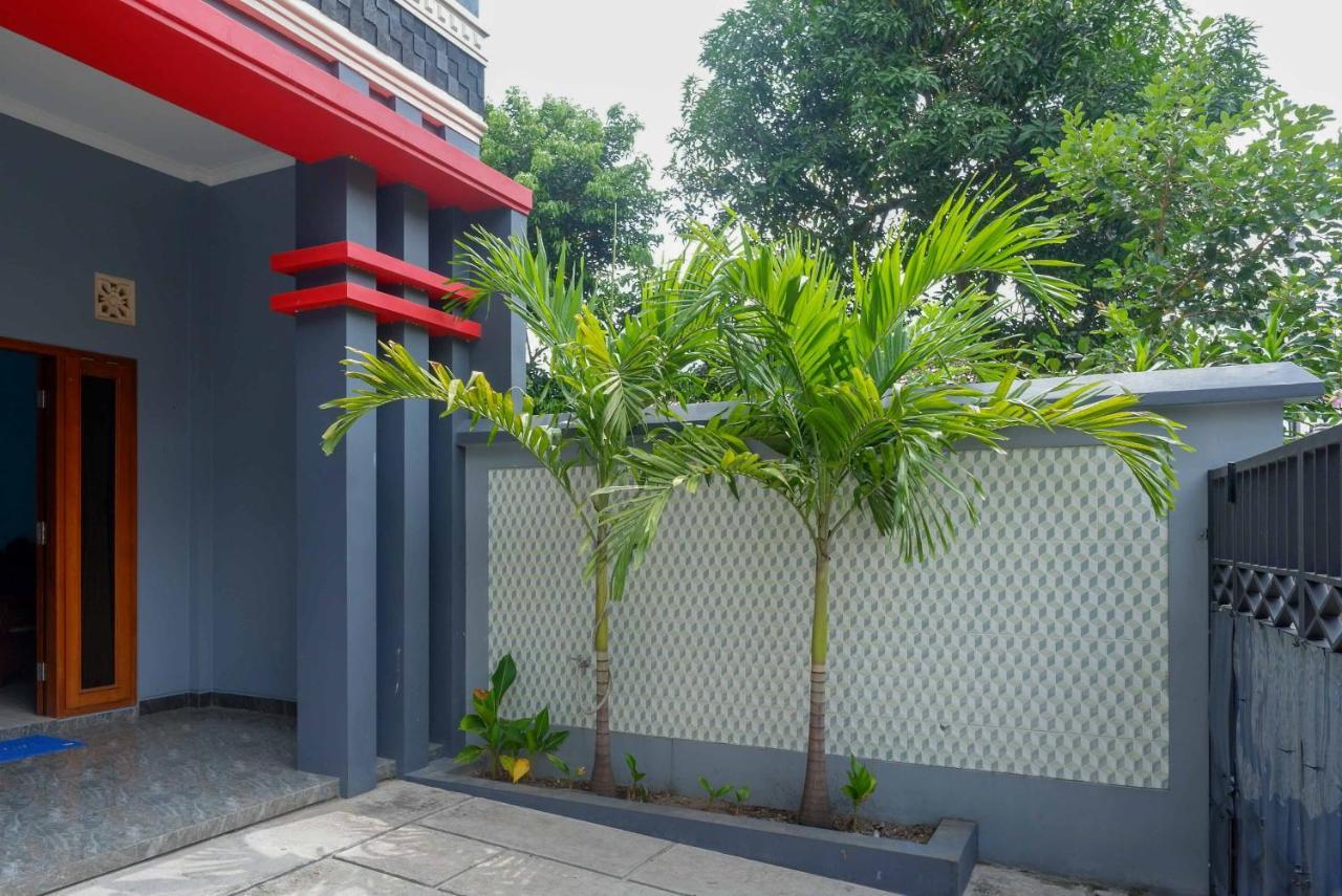 Reddoorz Syariah Near Monumen Jogja Kembali 호텔 Kejayan 외부 사진